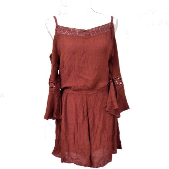 Glamorous Curve Romper Rust Color Size 18W Cold Shoulder Floral Lace Accents - Picture 2 of 6